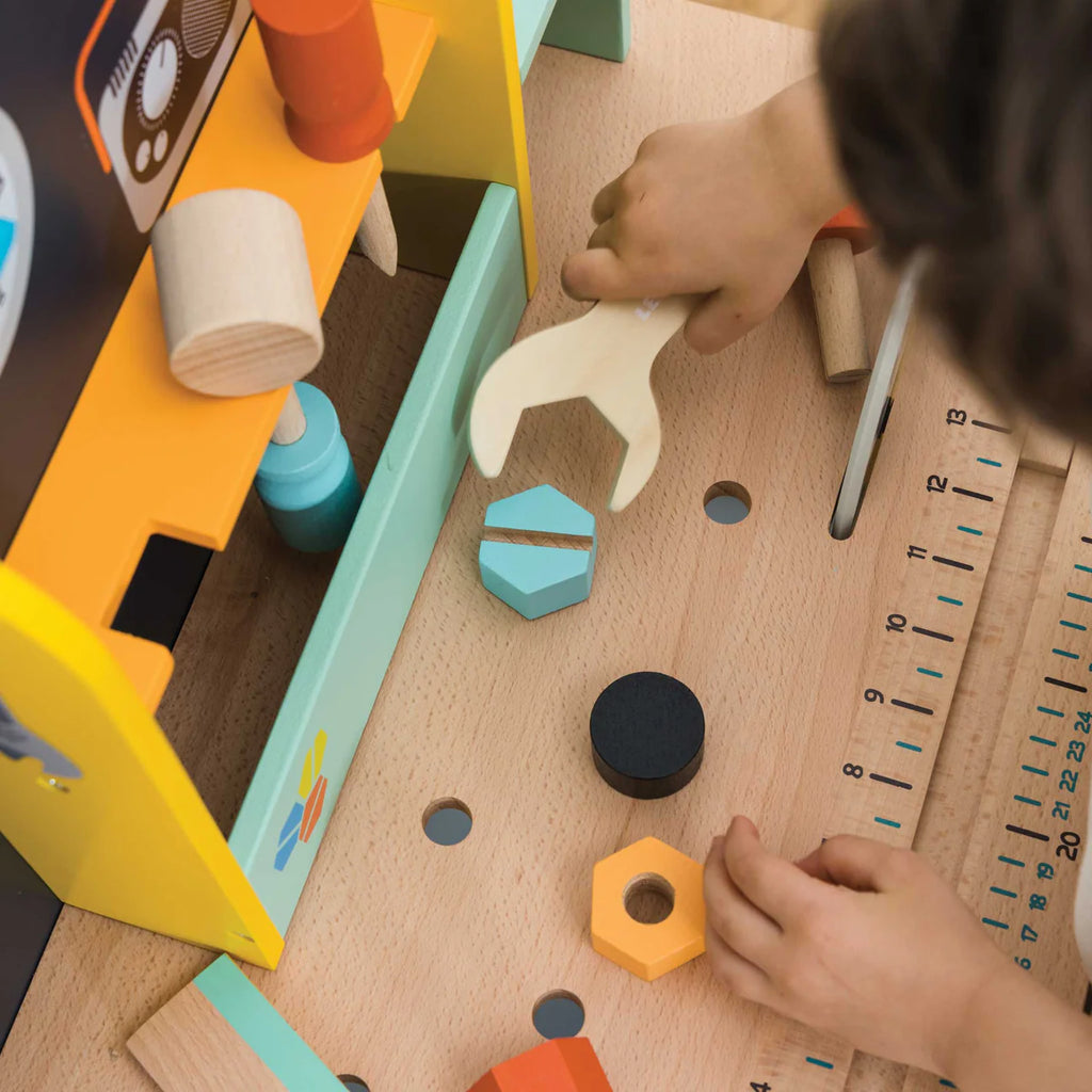 10 Best Educational Toys for Toddlers: A Guide to Skill Development