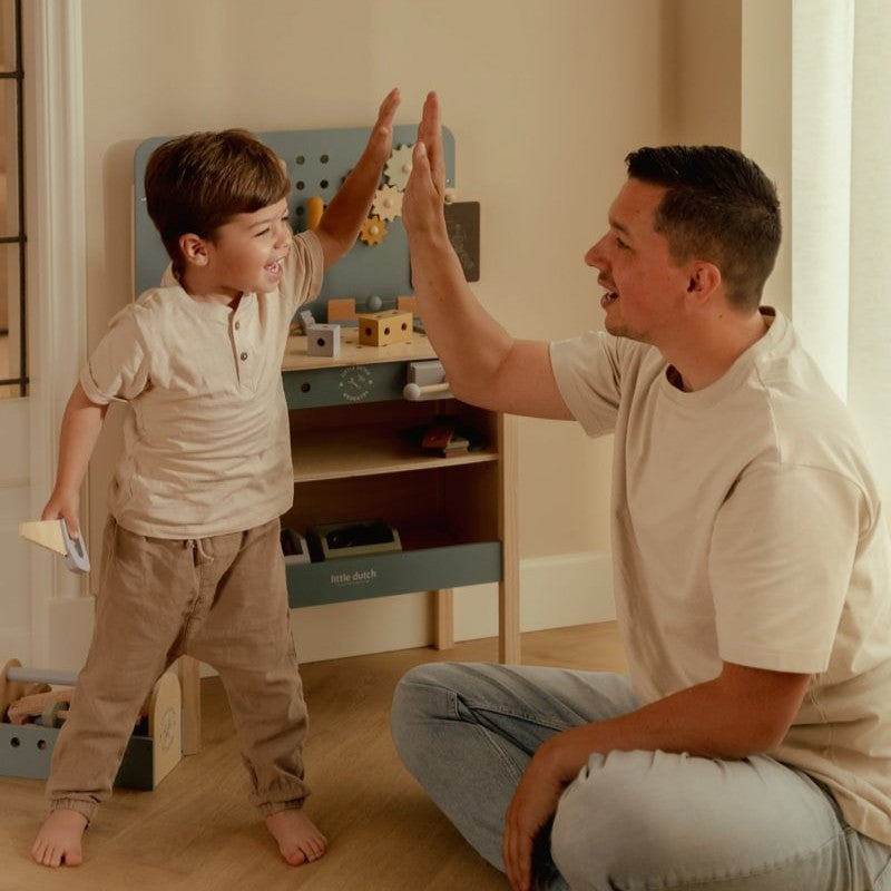 10 Ideas to Encourage Whole Family Play