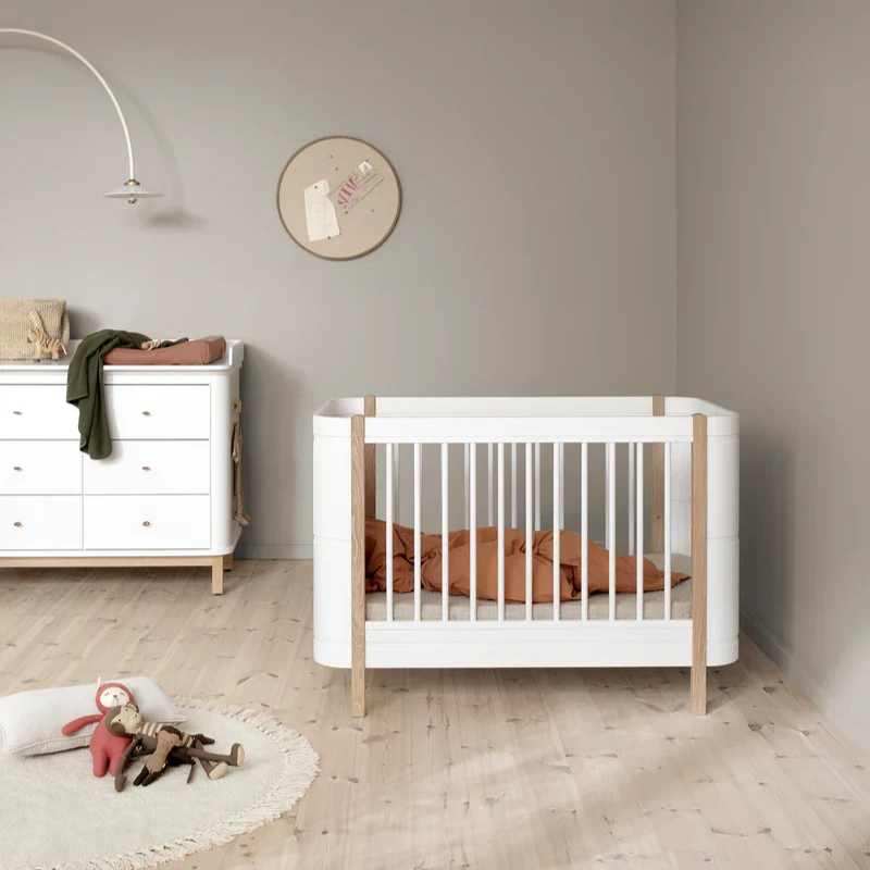 Oliver Furniture: Wood Mini+ Cot Bed