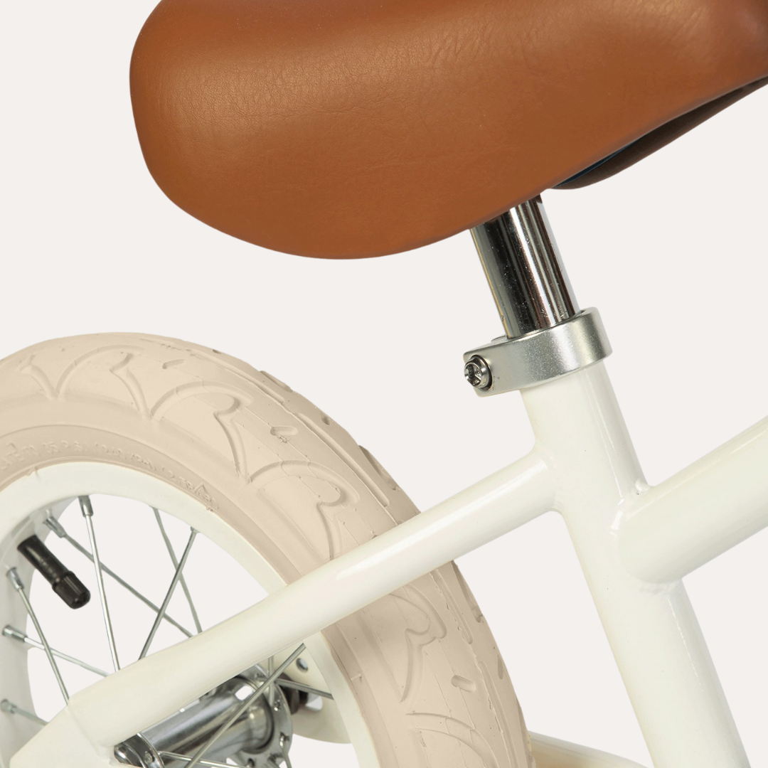 Vintage style balance bike hotsell