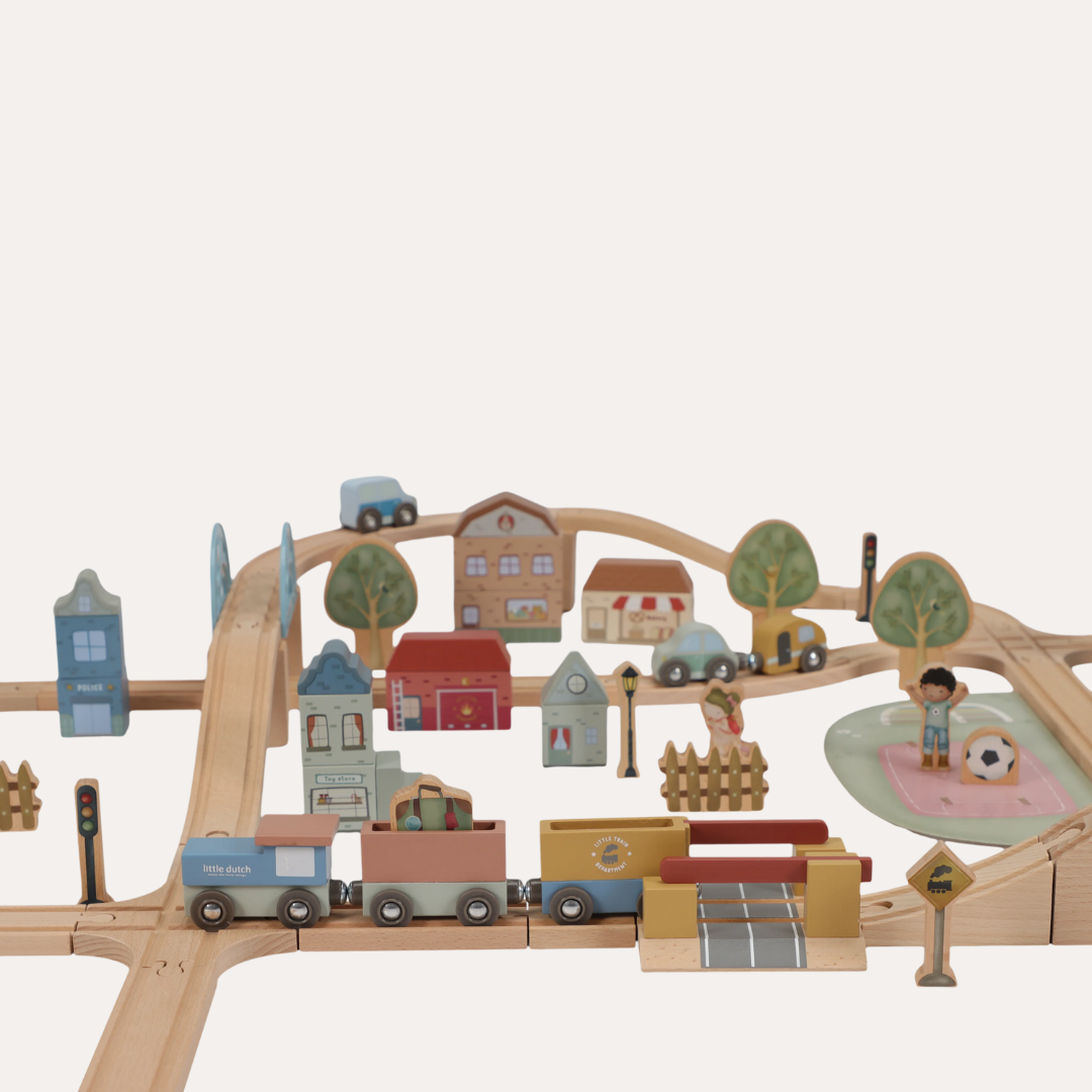 LITTLE DUTCH リトルダッチ　Train Set XL 107ピース PlayFaire | Little Dutch Train Track Set XL FSC | PlayFaire UK